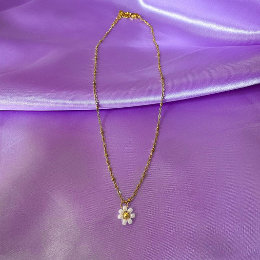 COLLIER FLORA